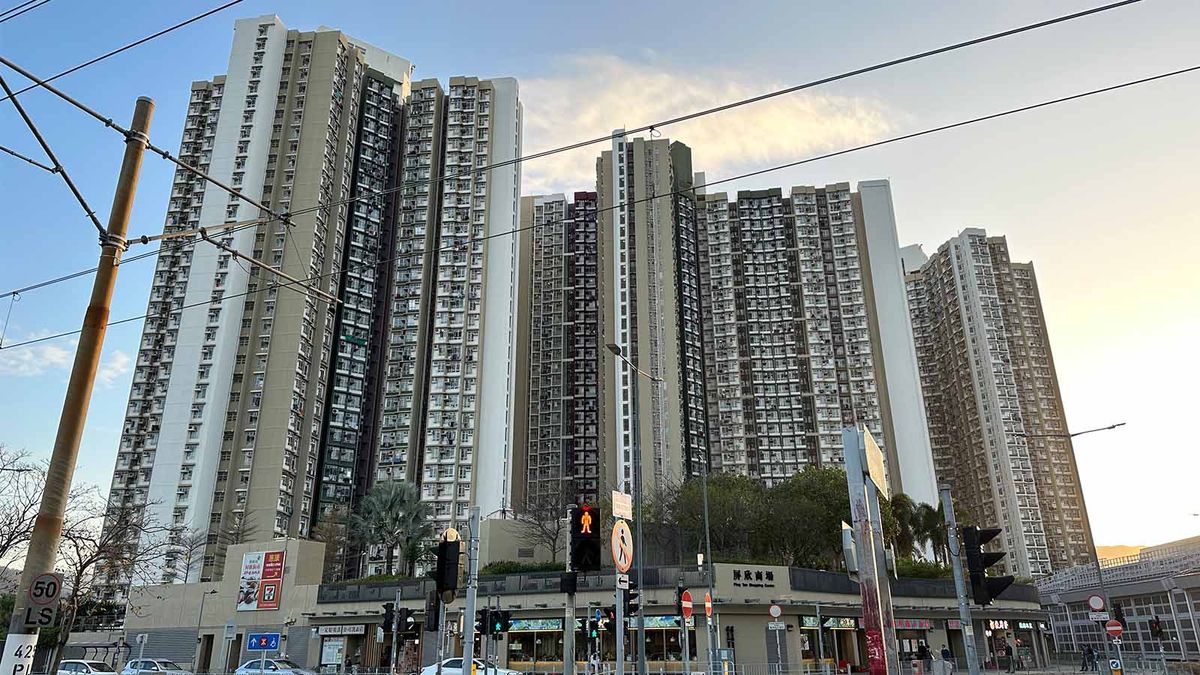 天水圍屏欣苑2房持貨約2年賬面平手離場、白石角逸瓏灣8三房5年蝕13%