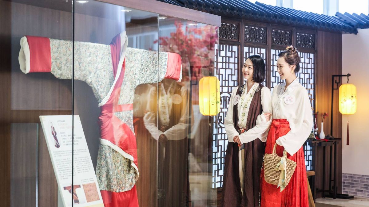  親子好去處, 黃大仙中心7月8日起, 推漢服展覽活動, 有市集免費試穿漢服, 活動詳情一覽