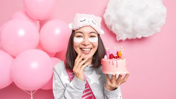 著數優惠, 7月生日優惠合集, 百樂酒店免費自助餐, donki送驚喜小禮物, 15個優惠連結, hkbt, 香港財經時報