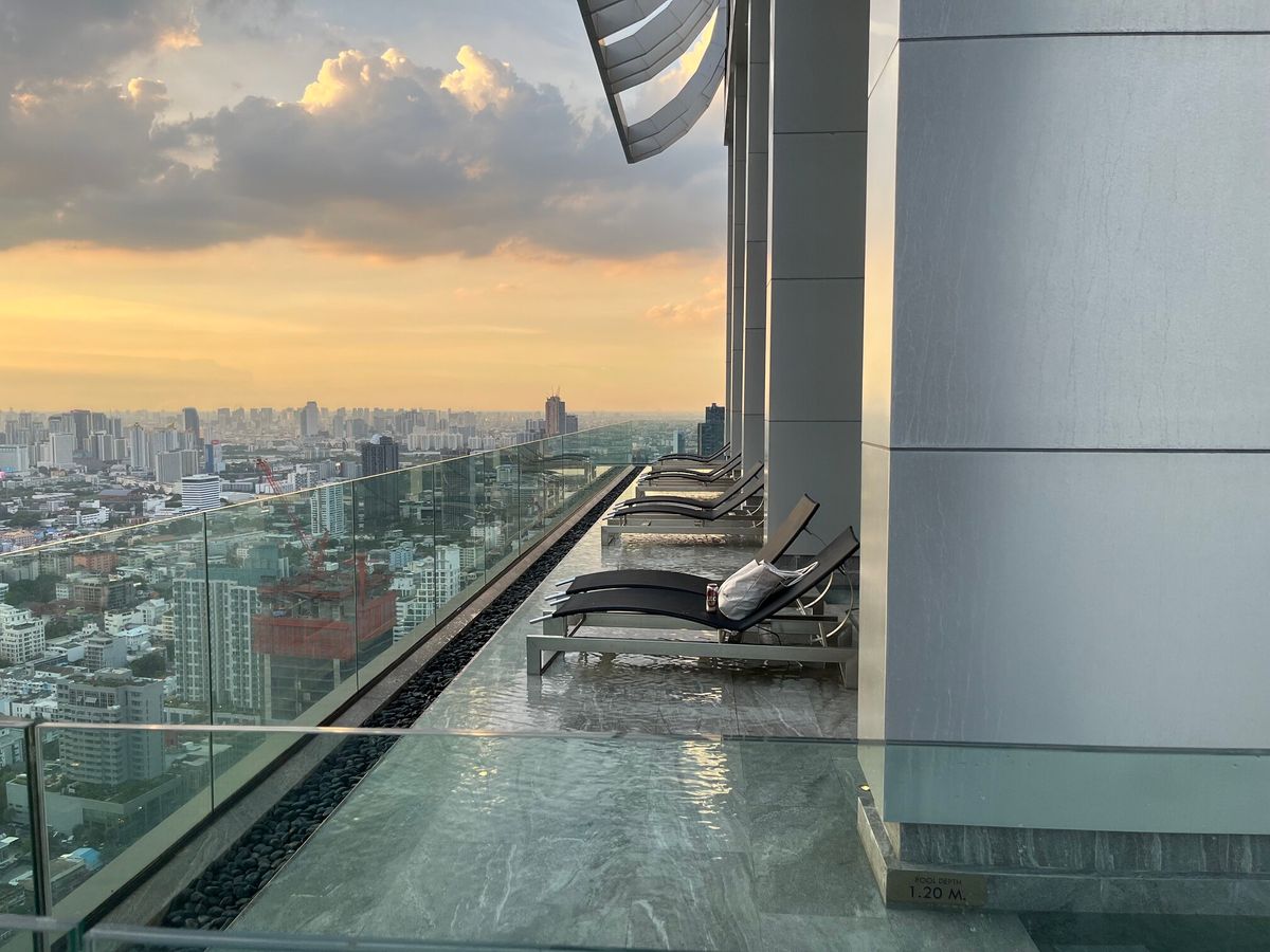 海外房地產, 泰國樓盤, 泰國樓市, 泰國, 曼谷, 布吉, 新盤, 直達地鐵, 直達泳池, 49萬港元入場, 實地考察, hkbt, 香港財經時報