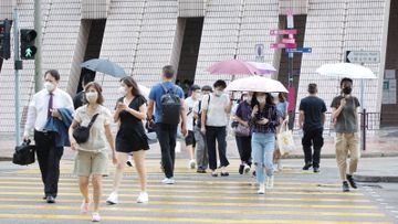 天文台, 颱風消息, 天文台天氣預報, 季風低壓, 熱帶氣旋, dse, 放榜, 低壓區, 驟雨, 狂風雷暴, 香港天文台天氣預報, 天文台最新消息, 天文台天氣, 西登東登威力, 九天天氣預報, hkbt, 香港財經時報