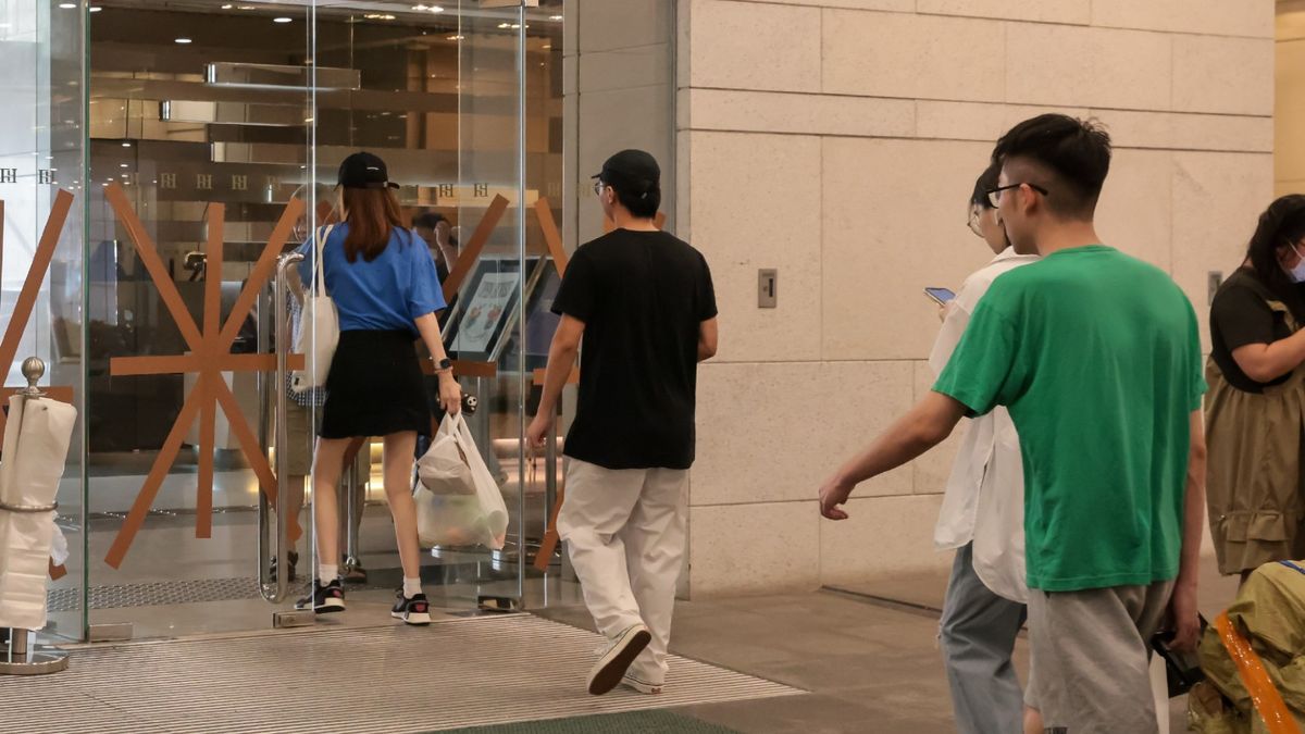 天文台颱風消息｜杜蘇芮將成超強颱風！仍有機會吹向廣東沿岸、香港打風要看3個氣象
