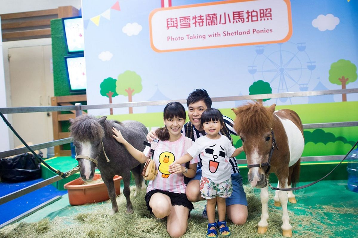 親子好去處, 香港賽馬會「季前嘉年華」9月回歸, 5大主題遊樂區, 與雪特蘭小馬拍照, 入場攻略, 活動詳情