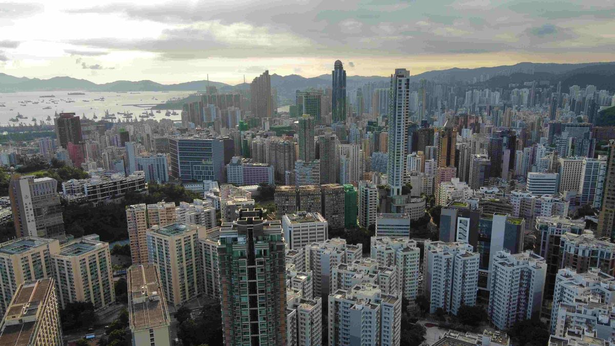 樓市走勢｜樓價高峰回落兩成！新地策略性推啟德盤、恒地加快換地增籌碼｜老樓周記