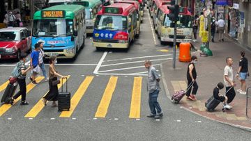 施政報告2025｜優化「跨境支付通」：政府現金援助明年可直接匯入廣東及福建省養老長者內地銀行帳戶, hkbt, 香港財經時報