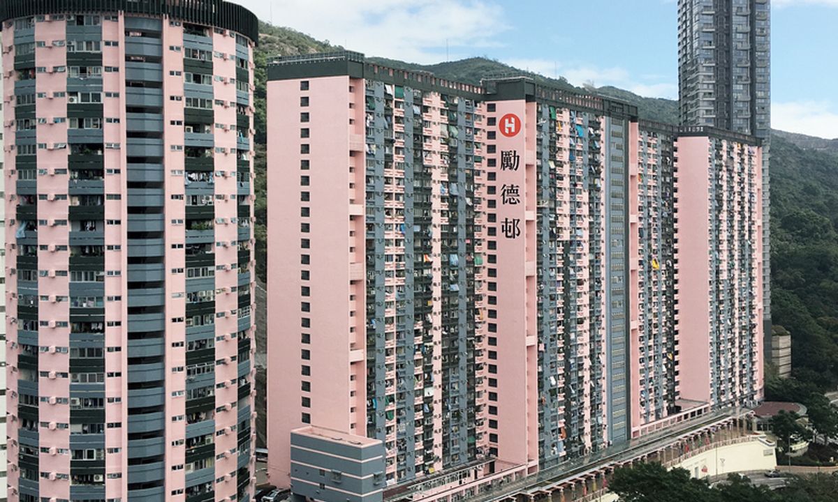公屋, 南區, 公屋輪候, 公屋豪宅, 特色公屋, 牛頭角下邨, 啟鑽苑, 華富邨, 海達邨, 水泉澳邨, 彩虹邨, 愛民邨, 勵德邨, 模範邨, 瀝源邨, 祖堯邨, 乙明邨, 房委會, 網民熱話, hkbt, 香港財經時報