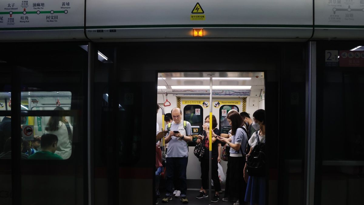 颱風蘇拉襲港｜港鐵有限度服務！巴士、電車、渡輪... 打風特別交通安排一覽