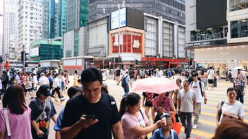 理財方法, 全球財富報告, 瑞士銀行, 香港, 香港人均身家429萬元, 富爸爸, 股災前3類最佳投資, hkbt, 香港財經時報