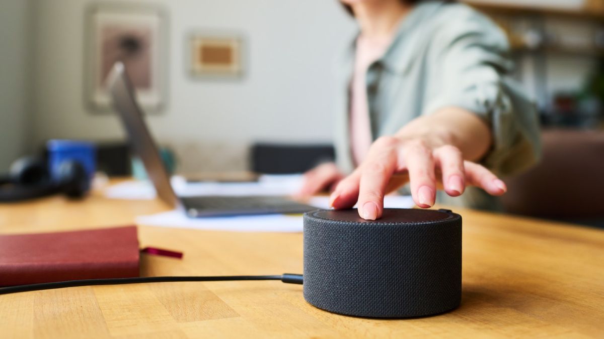 藍牙喇叭格價2023｜消委會16款揚聲器比較：Apple、Marshall、KEF...｜3,499元款式與10,980元品牌相同評分
