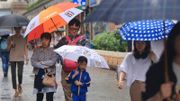 天文台颱風消息｜天文台修訂路徑預測：颱風小犬更吹近香港！坐3望8號風球五大關鍵