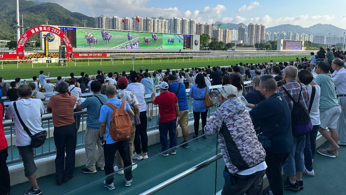 筍工招聘｜香港賽馬會招聘派對 1萬新人獎金 子女書簿、專上教育＋文具資助｜附申請方法