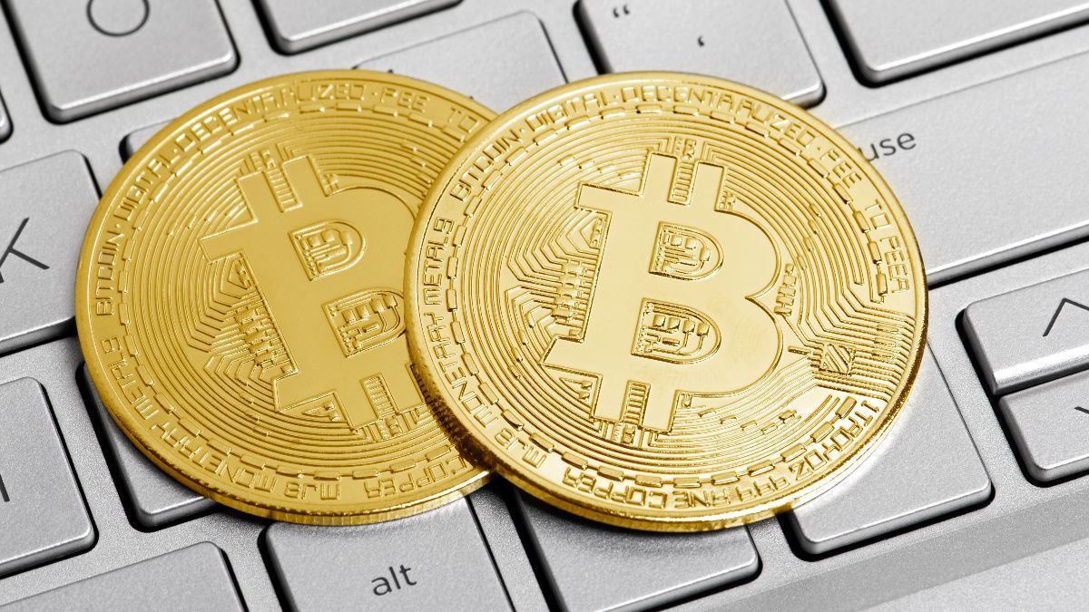 加密貨幣2023｜比特幣一度突破35,000美元 有專家認為2026年將升至100萬美元