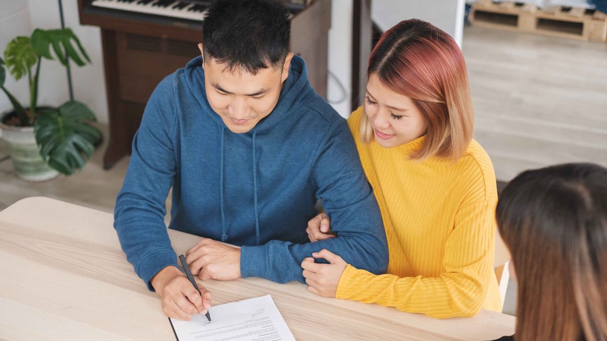 理財個案｜情侶月儲兩萬想兩年後結婚、短炒賺快錢vs月供股票｜龔成教室