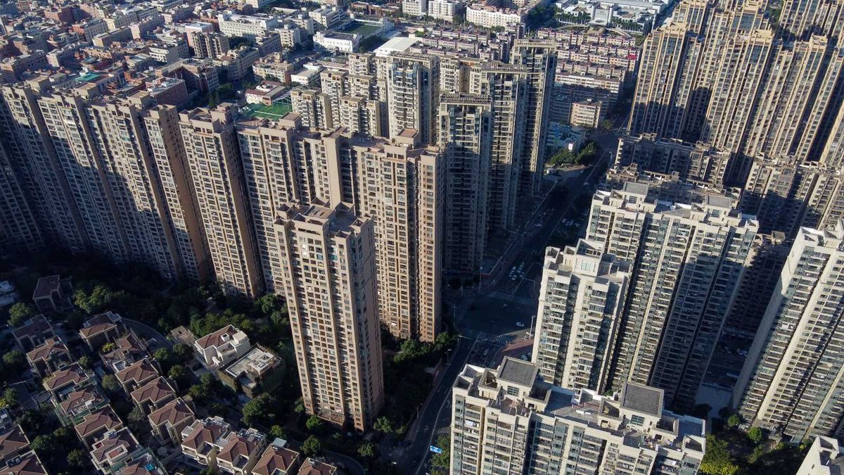 中國內房「白名單」＋深圳二套房首期降至40%：對港股走勢要看3大要素｜專家薦2隻值博股