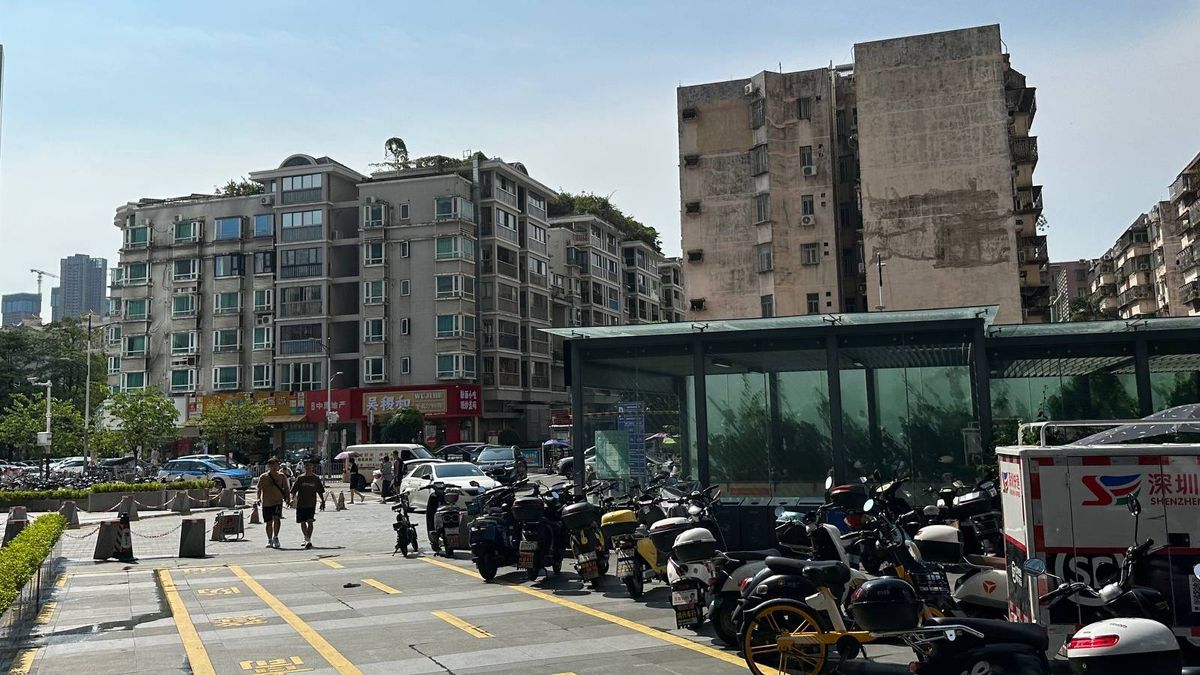 網民熱話｜內地男8000元月租深圳兩房一廳！往中環返工車程僅1小時！網民：比我住香港還要快