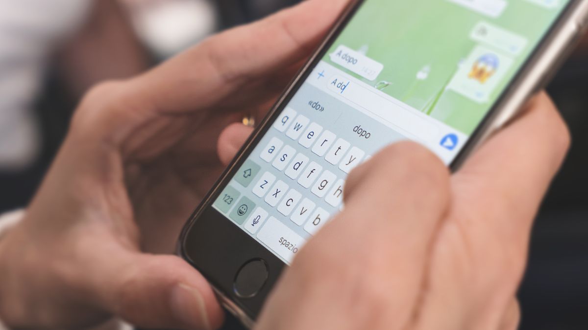 WhatsApp 新功能｜即將推出三大新功能：秘密代號＋多重帳戶登入＋傳送原畫質相片影片