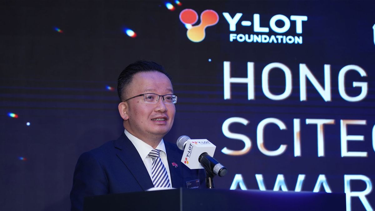 中華人民共和國香港區全國人大代表  特首政策組專家組成員 陳曉峰先生，MH，JP主旨演講。