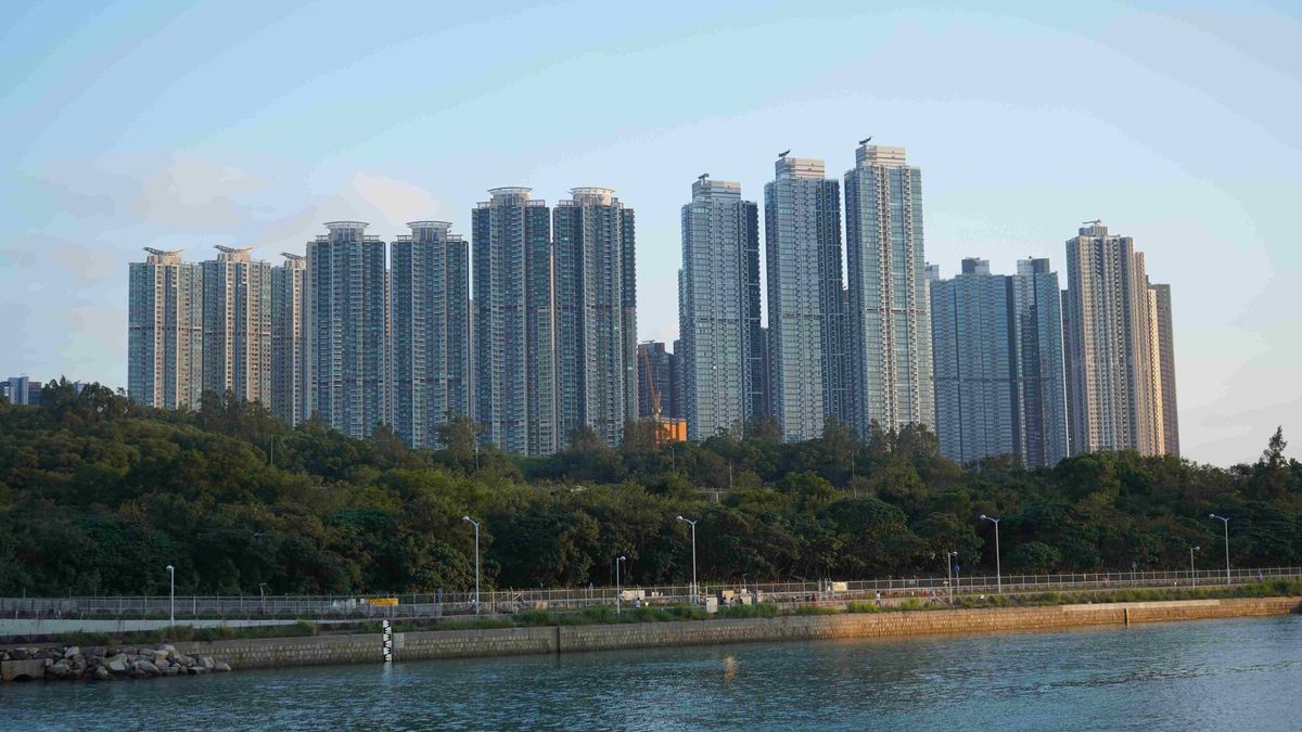 香港樓市走勢｜差估署樓價指數連跌7個月｜年內樓價倒跌5.6%｜一個情況代理睇未來半年升5%