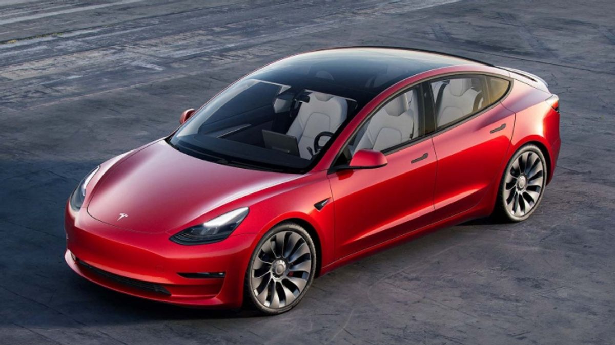 美股分析｜Tesla5大優勢、前景理想！長遠投資價值及策略詳解｜龔成教室
