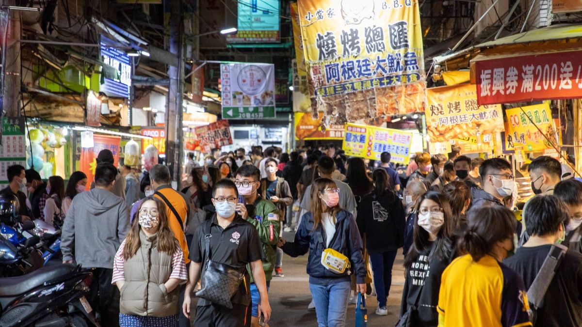 旅遊調查2023｜近4成受訪者必去夜市、特色小食檔最受歡迎！5地夜市港人最愛