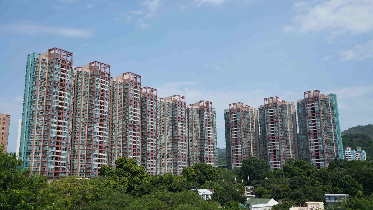 樓市走勢｜官方樓價連挫8個月｜一年累跌6.8%｜租金反升6.6%｜業界︰今年樓價最多再跌1成