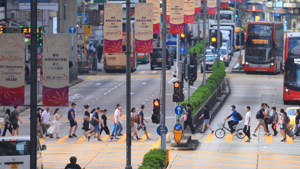 高力：香港 2024 年房地產市場趨勢  寫字樓租金仍然有下行壓力 一線街舖租金在最多可上漲10%
