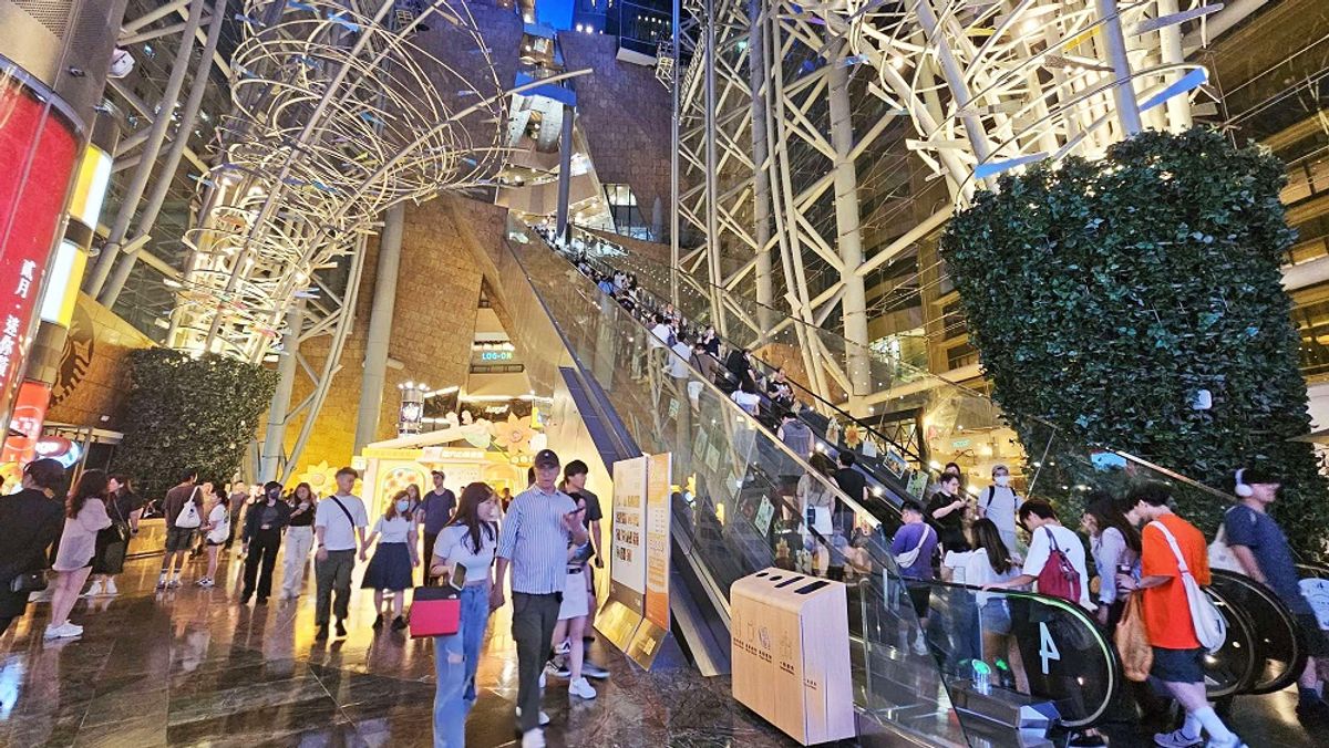 著數優惠｜中秋＋國慶＋夜繽紛：20個商場優惠活動！購物即減100元、雙倍積分及免費泊車等