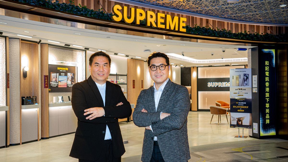 和記電訊香港旗下尊尚品牌SUPREME與新世界發展簽訂戰略合作協議，新世界會為SUPREME客戶呈獻時尚購物、餐飲美饌、藝術盛會及優越會籍的尊尚體驗。 左︰和記電訊香港控股執行董事及行政總裁古星輝 右︰新世界發展集團客戶關係管理及拓展高級商務總監張之杰