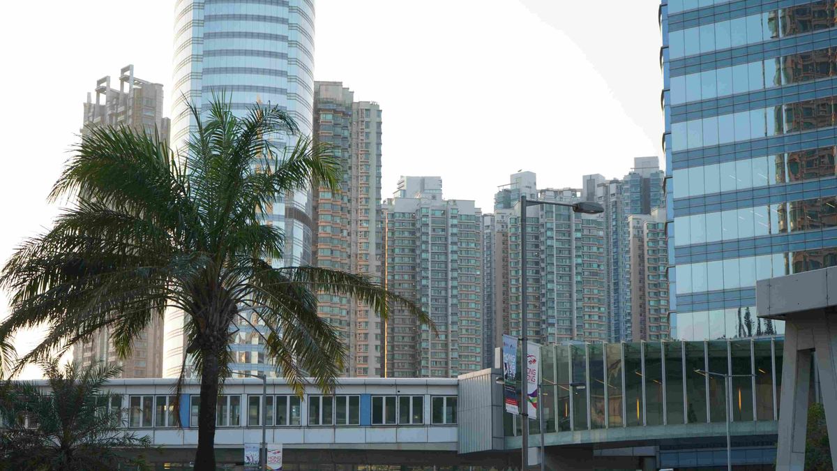 維港灣中層獅子山景2房戶806萬沽！原業主帳面蝕逾180萬離場