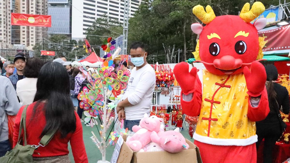 年宵市場2024｜全港15個年宵市場開鑼！食環署以紅黃綠燈顯示人流｜時間地點+入場須知