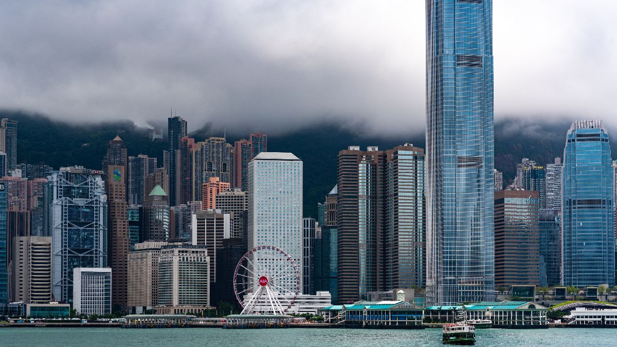 法國外貿銀行研究報告｜未見資本外逃情況 港股暴跌對香港IPO影響有多大？