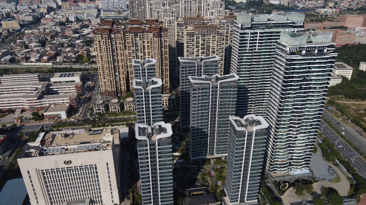 港股推薦｜內房白名單效應：龍湖集團見底回升｜慧眼芬析