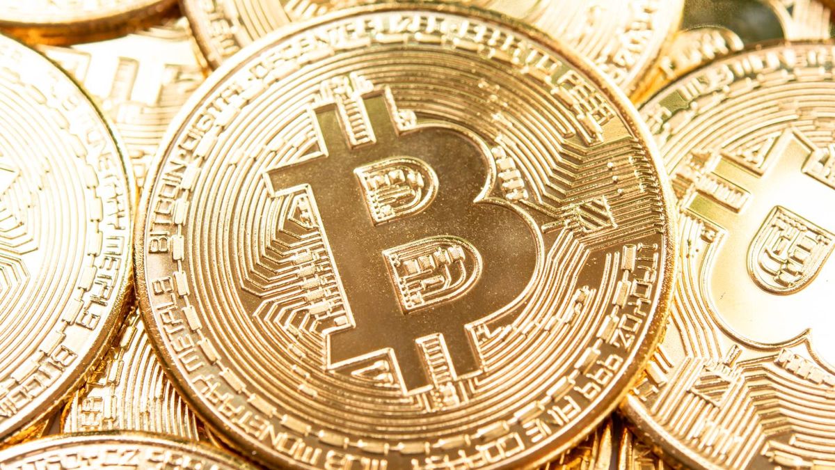 比特幣曾接近70,000美元！對沖基金經理擬改口：Bitcoin有望走向無限！