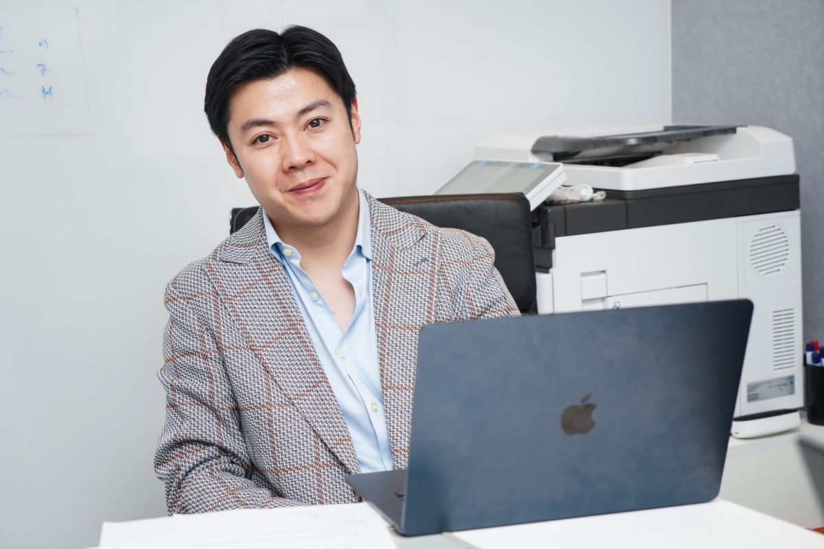 Wayne認為香港的留學市場一直都相當傳統​​，但他覺得要嘗試讓大眾市場接觸到用技術去解決問題。