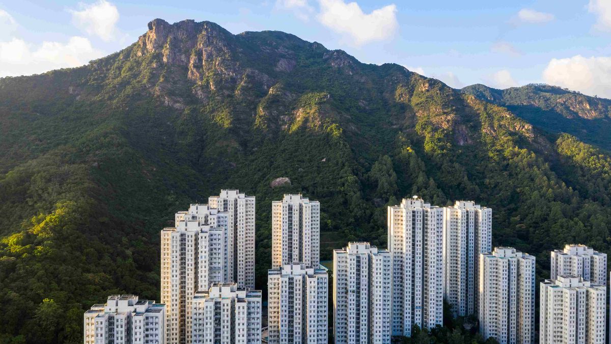 萊坊財富報告2024｜身家有2,420萬元可入圍全港頭1%富豪！香港豪宅樓價全球第2貴｜財富分佈及走勢分析