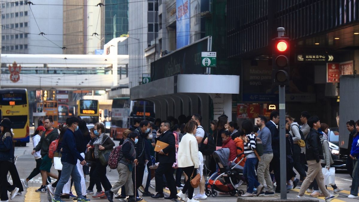 港股分析｜恒生指數續整固待變、下周二即月期指結算預測｜郭思己見