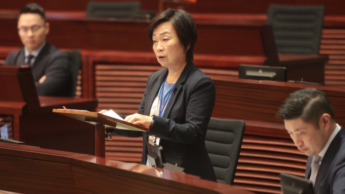蔡若蓮：將調整未來3年對大專院校撥款！但不能貿然調整非本地生學費