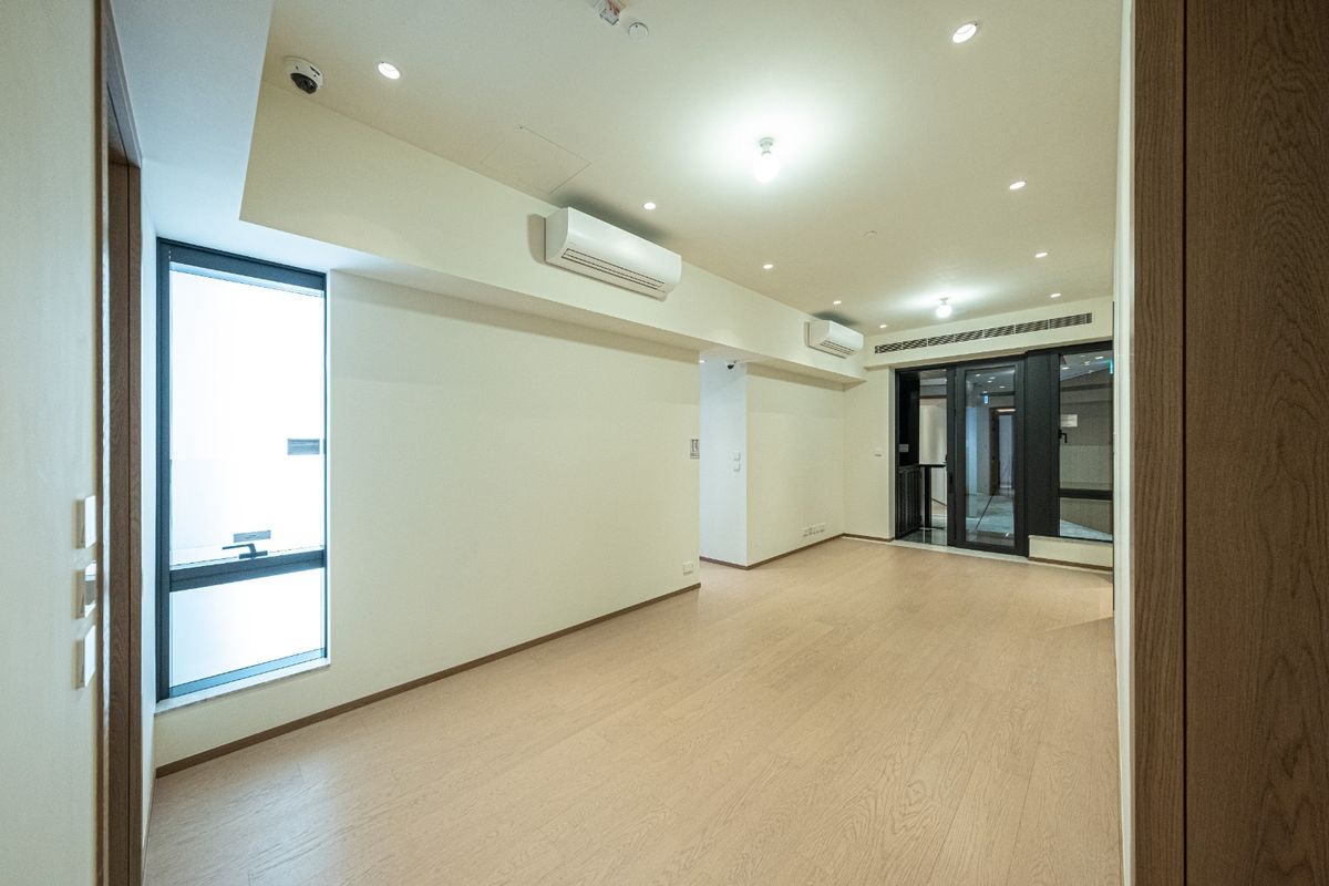 樓市走勢前瞻, 買樓攻略, 何文田, 朗賢峯, 示範單位, 香港樓市, 新盤, 鷹君, 港鐵, 多圖, hkbt, 香港財經時報