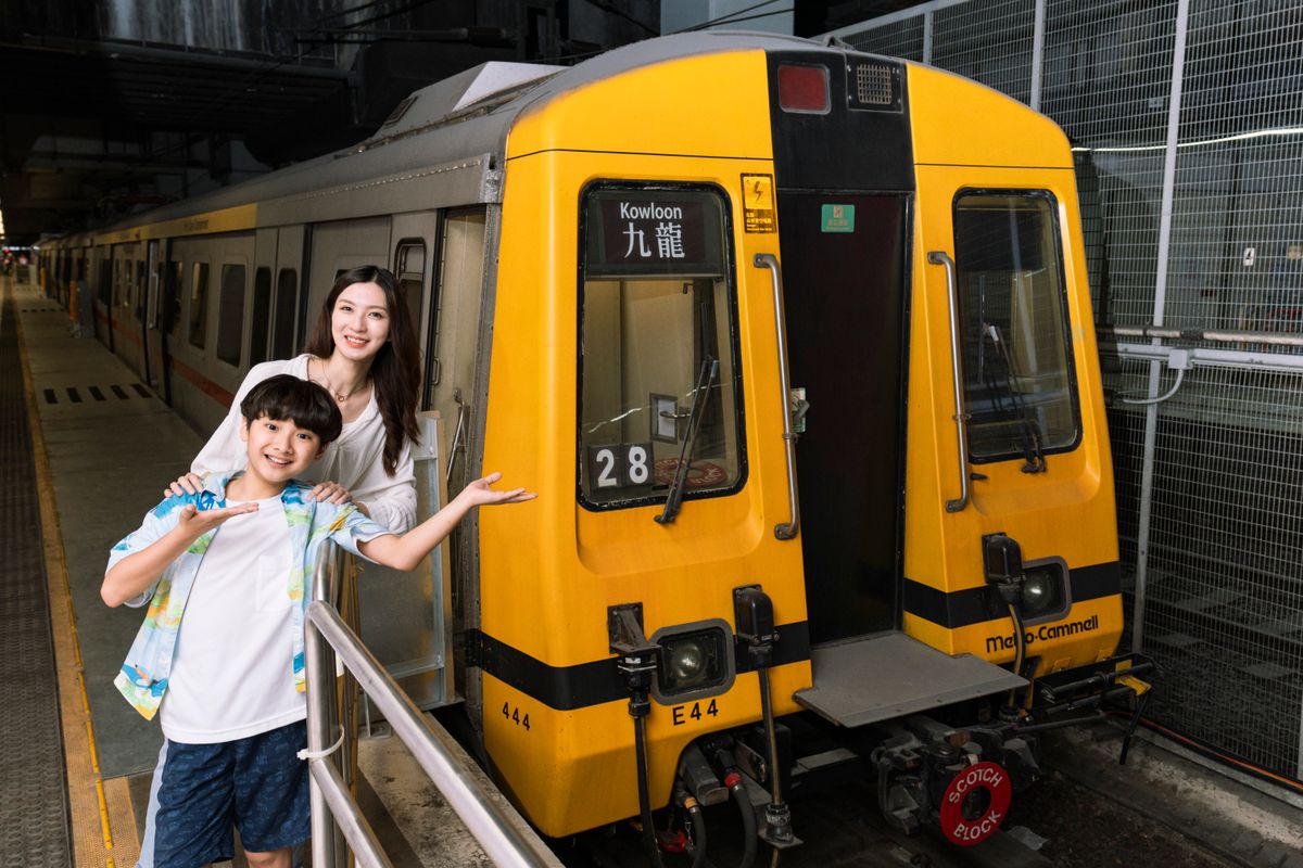 香港好去處, 港鐵, 烏蠅頭, 黃頭, 列車, 鐵路, 4月27日起, 紅磡站, 限時展出, 預約參觀方法, hkbt, 香港財經時報