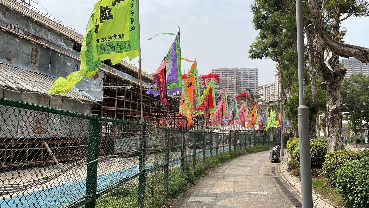 葵青戲棚2024, 青衣戲棚, 真君誕, 天后誕, 首次反傳統街舞音樂表演, 特色美食市集, 香港財經時報