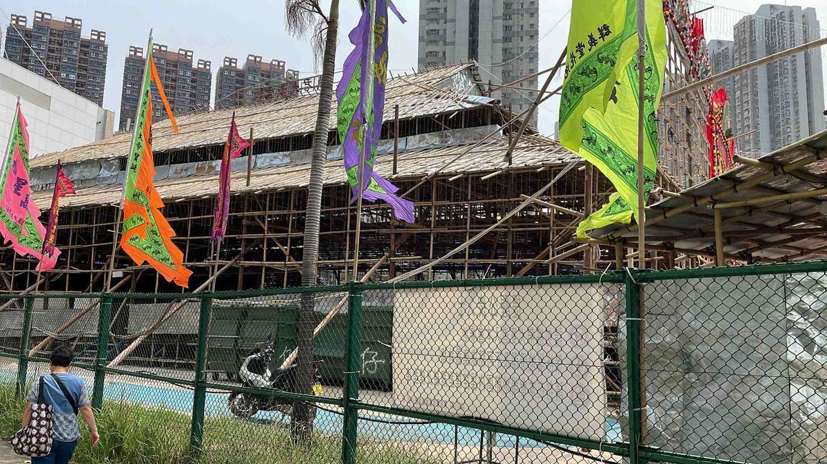 葵青戲棚2024, 青衣戲棚, 真君誕, 天后誕, 首次反傳統街舞音樂表演, 特色美食市集, 香港財經時報