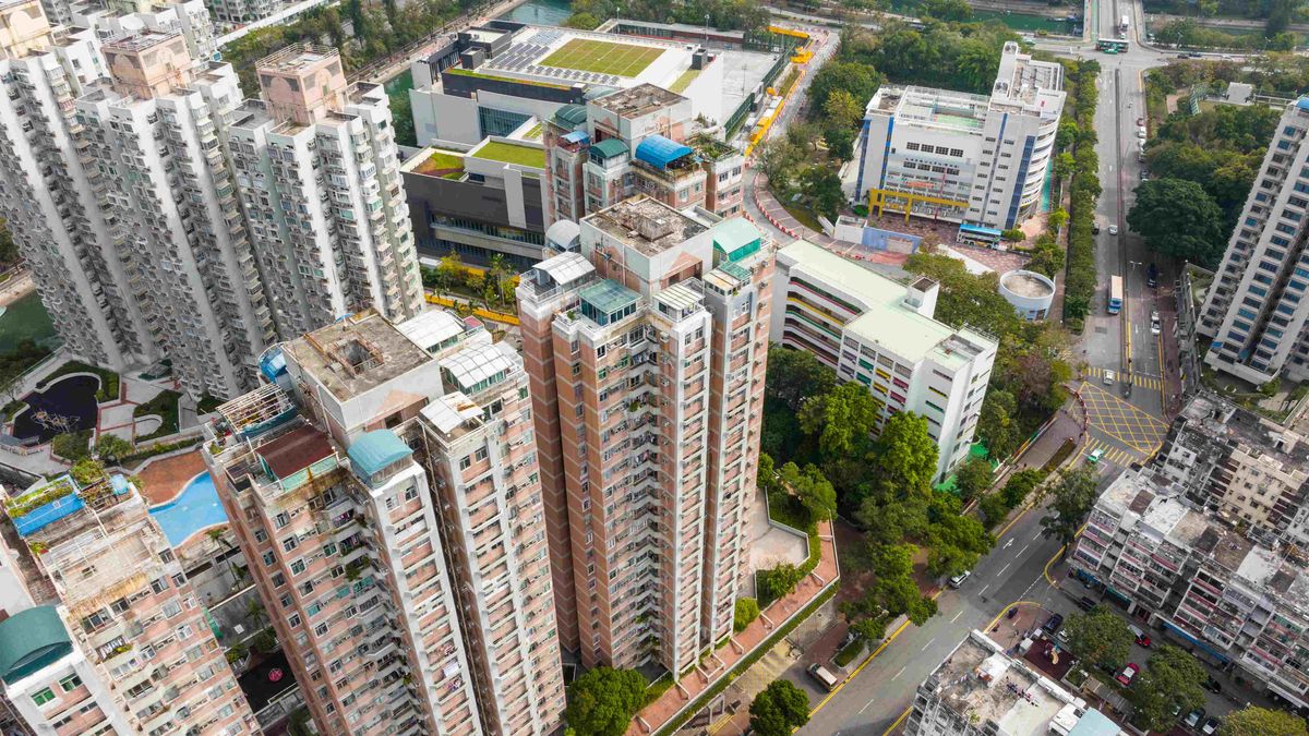 樓市走勢前瞻：數據分析｜CCL樓價指數連跌3周、十大屋苑周末睇樓量創12周新低｜中原地產調低短期樓價預測