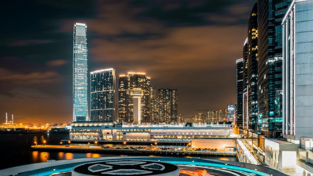 港股分析｜恒生指數走勢另一目標20,064點！小心一個情況調整
