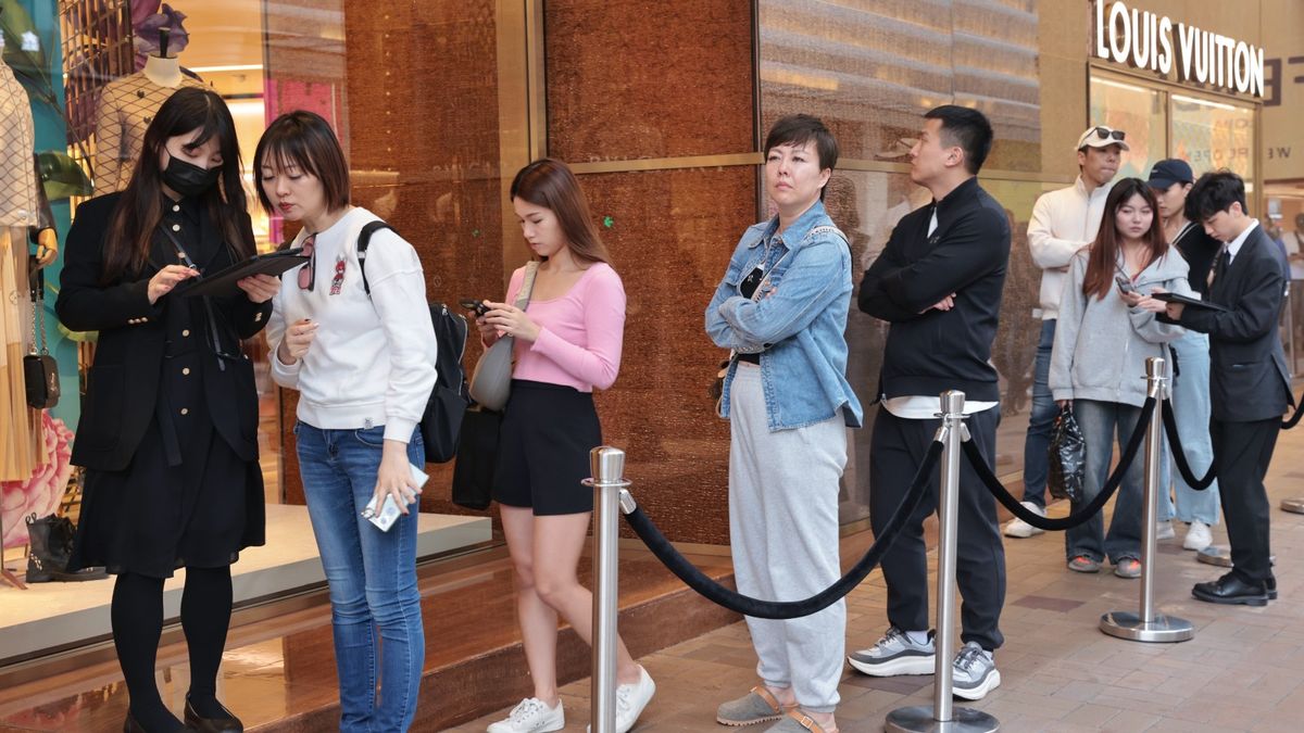 港元定期 VS 美元定期｜港息6個月4.6厘、存百萬賺息23,000元！美息重上5厘