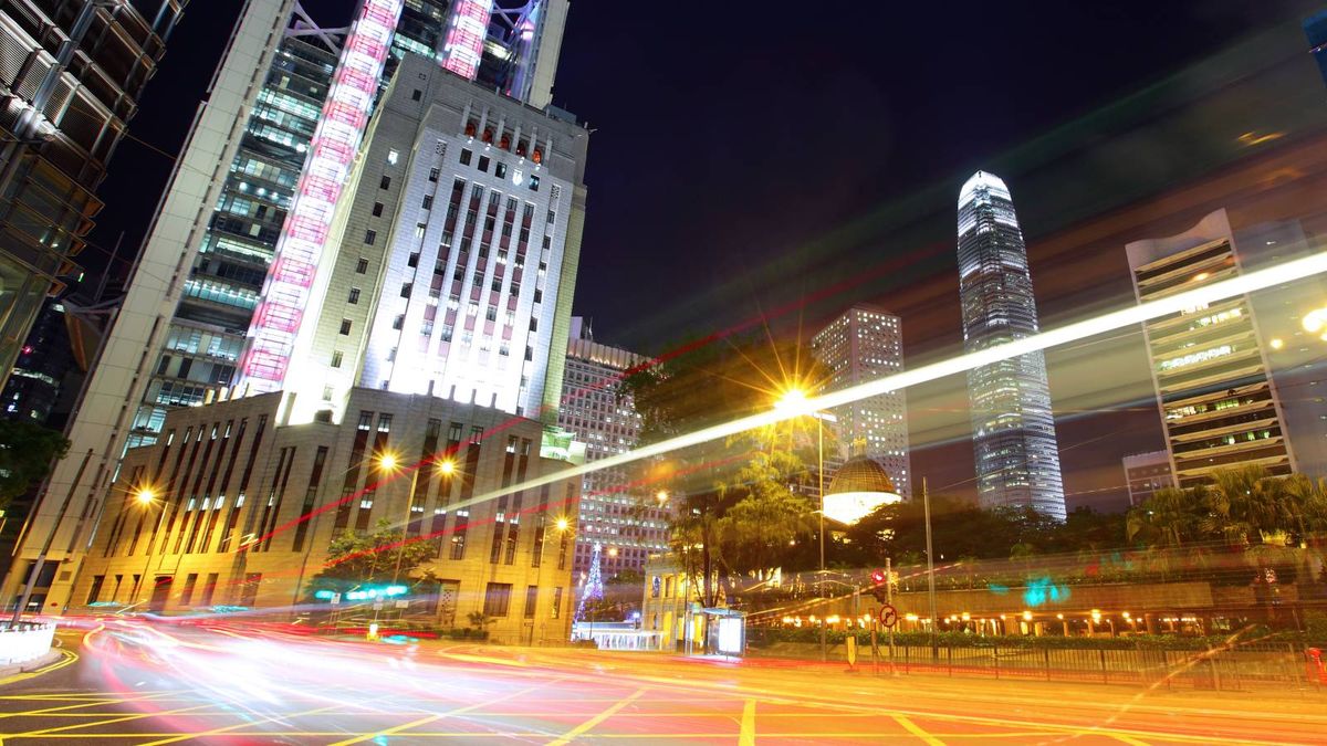 港股分析｜恒生指數10天線不容再失！動力不配下投資策略