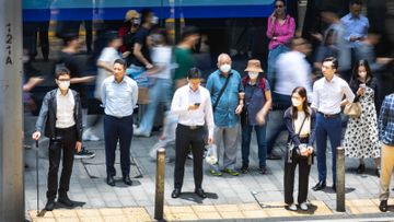 港股分析｜建銀國際預測：恒生指數下半年目標22,500點！10大關注焦點股