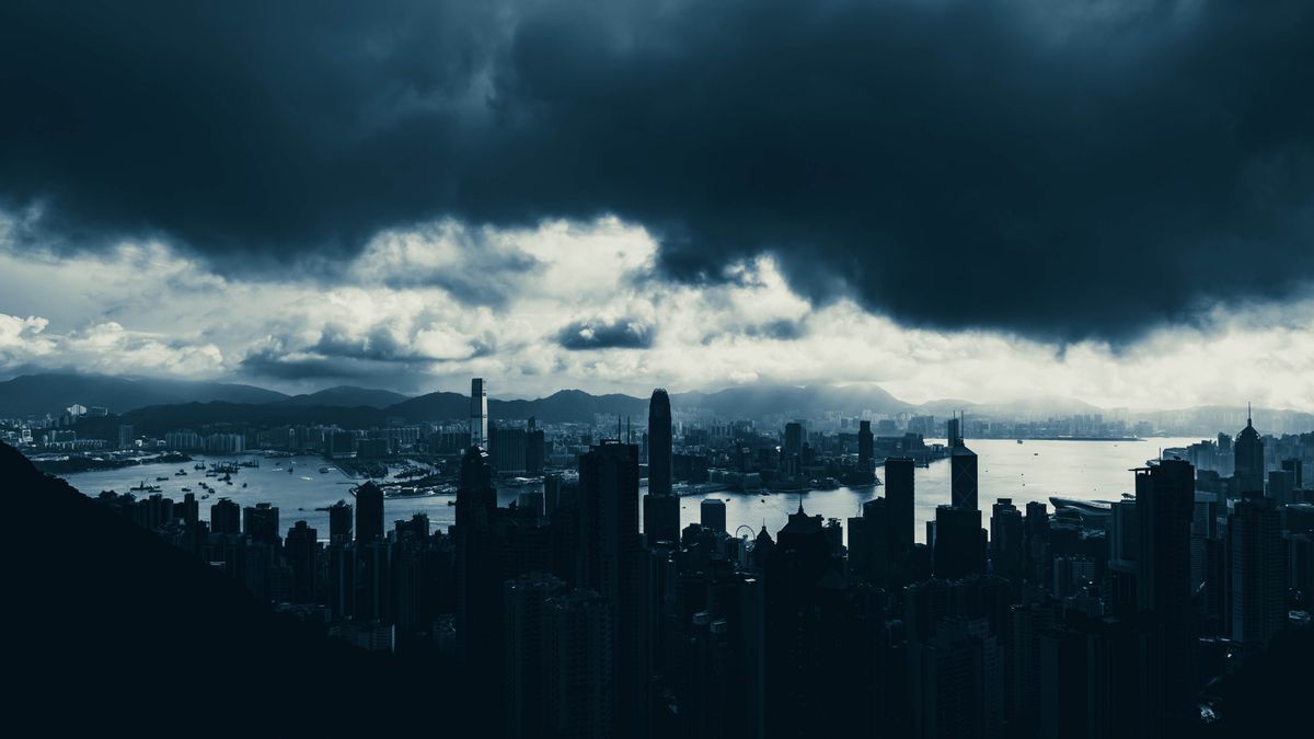 天文台：紅雨警告現正生效！教育局：所有下午校今日下午停課