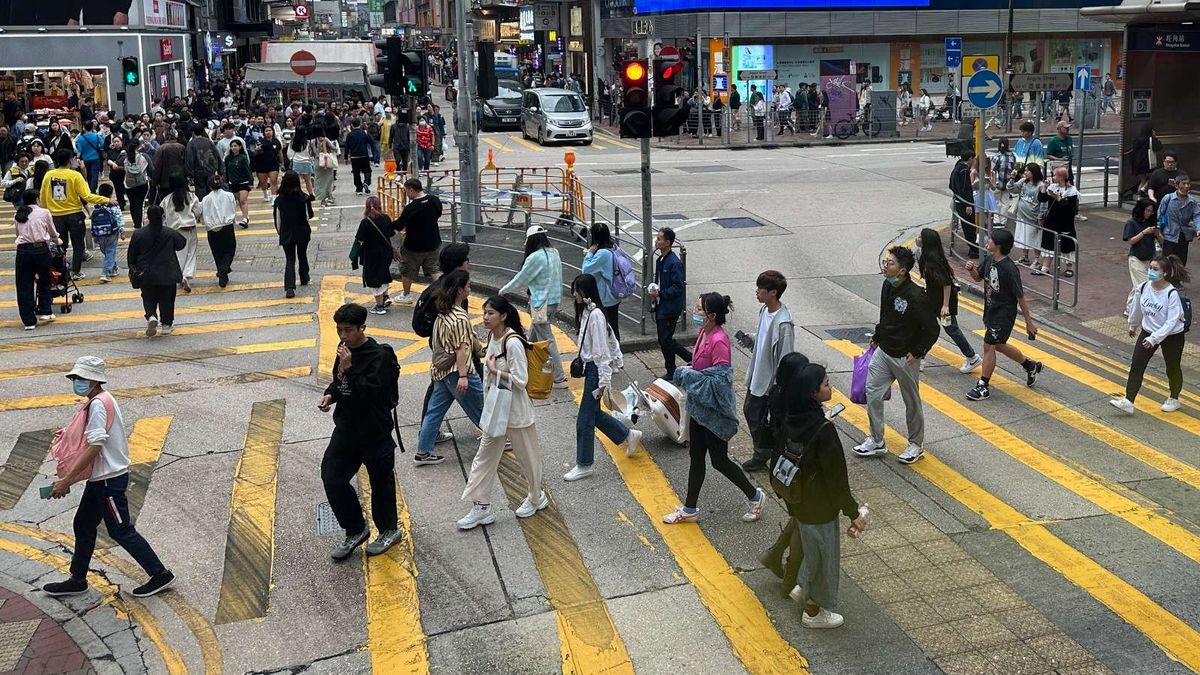 香港消費者更審慎理財！逾40%會削減開支、20%無法繳付賬單