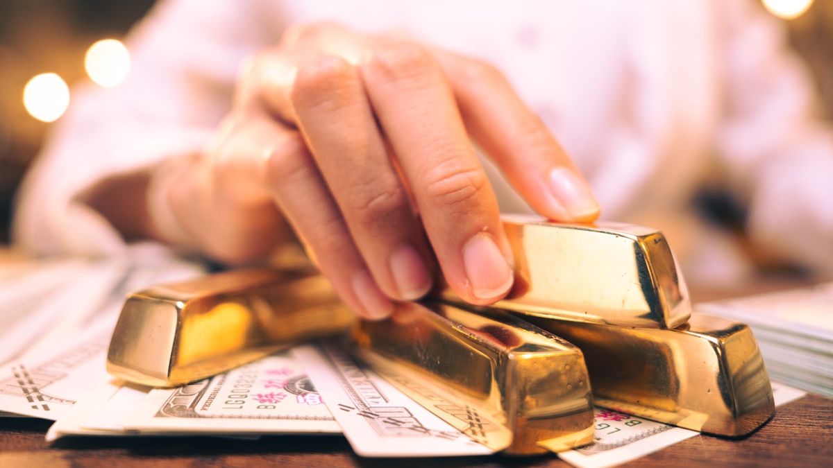 地緣政治風險加劇！黃金價格上闖2460美元    