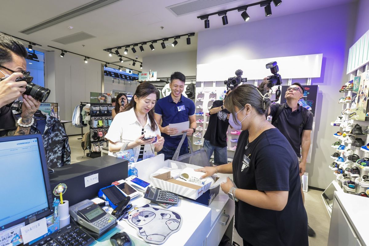 領展 ,香港開心購物節 ,開心購物賞 ,15分鐘瘋狂購物 ,贏10000元禮券, hkbt, 香港財經時報